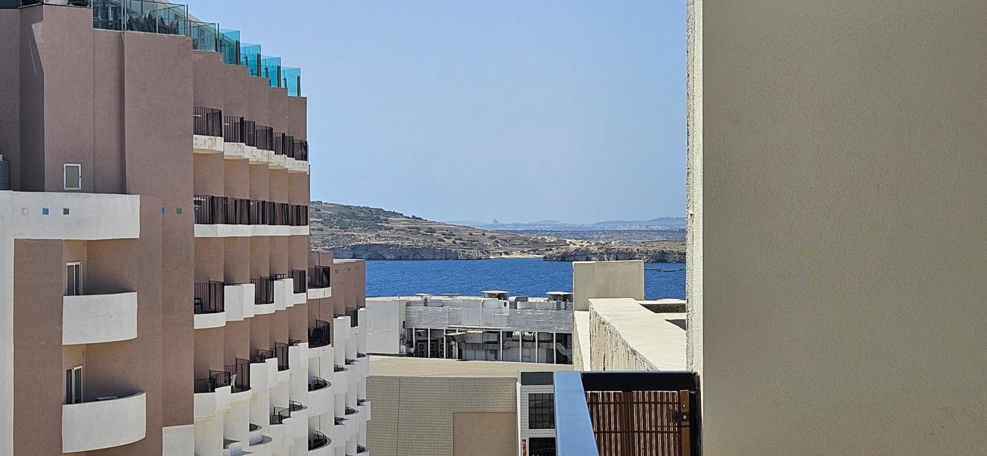 Апартаменти Sea Breeze Penthouse And Terrace Qawra St Paul'S Bay Сент-Полс-Бей Екстер'єр фото